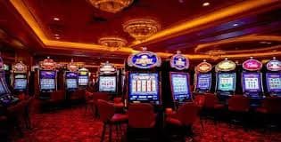 Ilustrasi berbagai jenis permainan sportsbook dan kasino digital yang tersedia